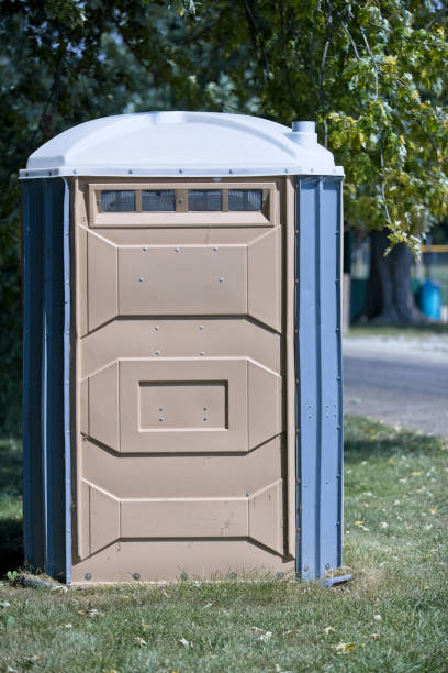 Portable Toilet Options We Offer in Teays Valley, WV